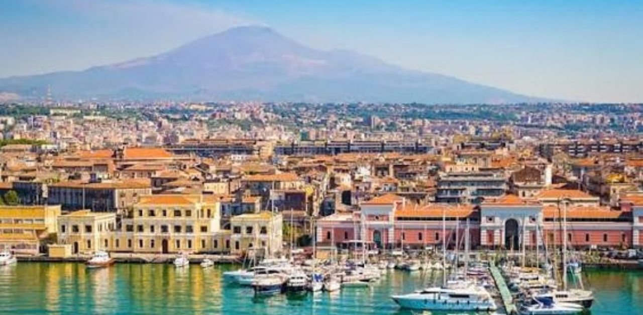 Air Cairo Catania Office in Italy
