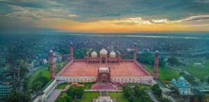 Qatar Airways Lahore Office in Pakistan